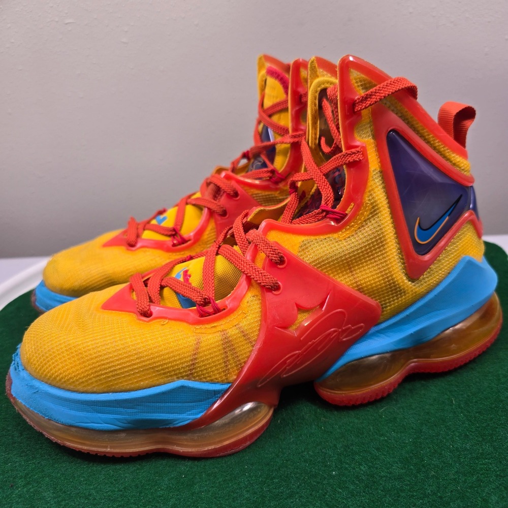 Nike LeBron 19 Uniform Hook Sneakers Mens 8.5 Mantra Orange Blue Fury DC9338-800